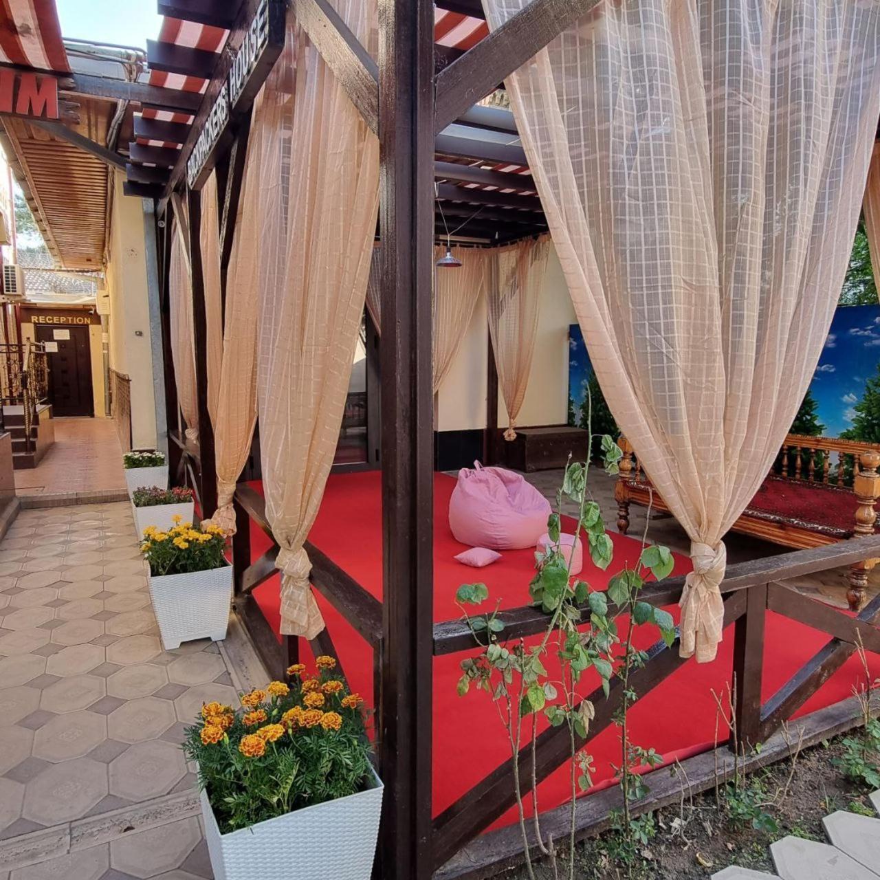 Hostel&Guest House Yousef Steel Samarkand Buitenkant foto